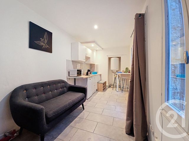 Appartement F2 à vendre - 2 pièces - 24.0 m2 - RIOM - 63 - AUVERGNE - Century 21 Agence Girard