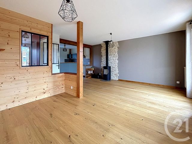 maison à vendre - 4 pièces - 88.0 m2 - CHATEAUGAY - 63 - AUVERGNE - Century 21 Agence Girard