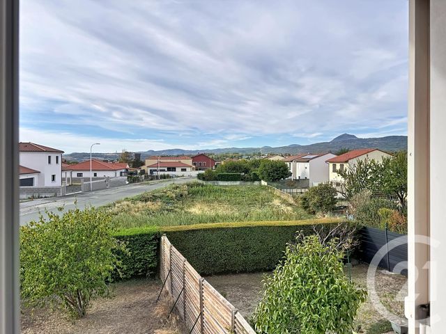 maison à vendre - 4 pièces - 88.0 m2 - CHATEAUGAY - 63 - AUVERGNE - Century 21 Agence Girard