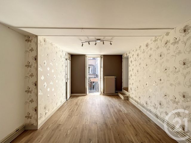 Appartement F3 à vendre - 3 pièces - 69.77 m2 - RIOM - 63 - AUVERGNE - Century 21 Agence Girard