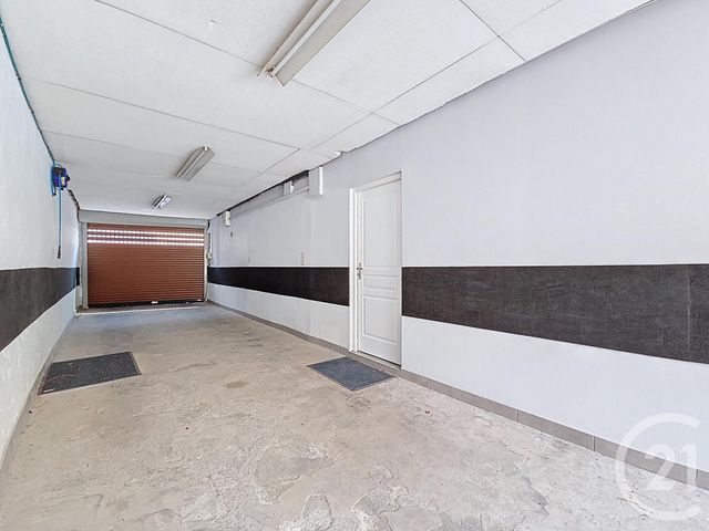 maison à vendre - 7 pièces - 217.3 m2 - MOZAC - 63 - AUVERGNE - Century 21 Agence Girard