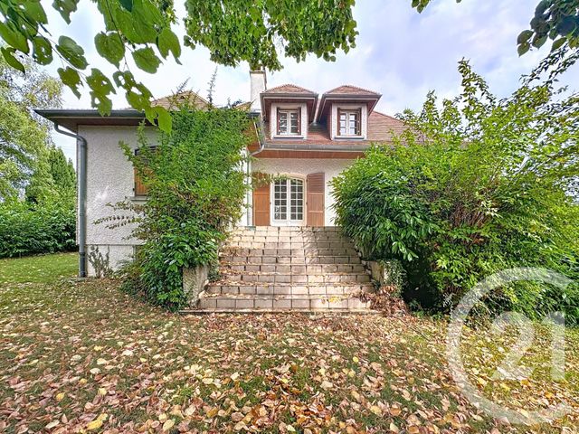 maison à vendre - 8 pièces - 174.0 m2 - ORCINES - 63 - AUVERGNE - Century 21 Agence Girard