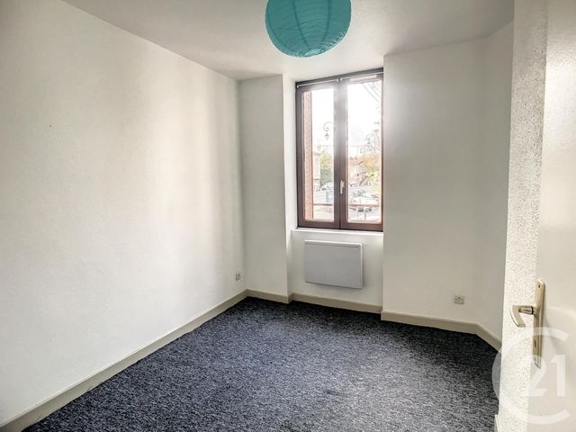 Appartement F1 à louer - 1 pièce - 25.93 m2 - RIOM - 63 - AUVERGNE - Century 21 Agence Girard