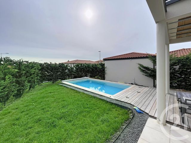 maison à vendre - 6 pièces - 148.0 m2 - MOZAC - 63 - AUVERGNE - Century 21 Agence Girard