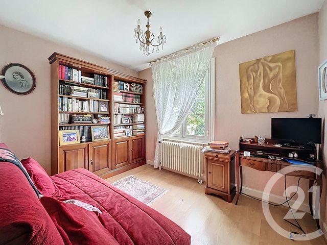 maison à vendre - 5 pièces - 115.96 m2 - RIOM - 63 - AUVERGNE - Century 21 Agence Girard