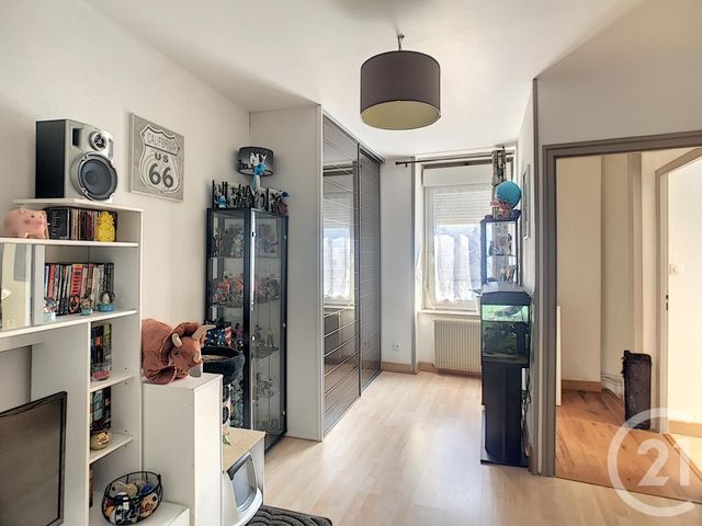 maison à louer - 4 pièces - 87.61 m2 - AULNAT - 63 - AUVERGNE - Century 21 Agence Girard