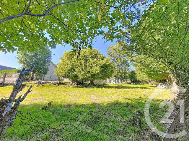 maison à vendre - 6 pièces - 155.86 m2 - CHARBONNIERES LES VARENNES - 63 - AUVERGNE - Century 21 Agence Girard