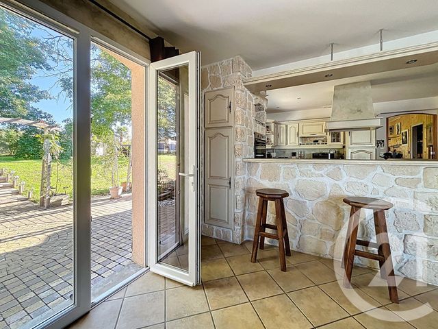 maison à vendre - 5 pièces - 163.2 m2 - COMBRONDE - 63 - AUVERGNE - Century 21 Agence Girard