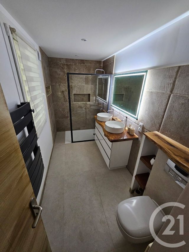 Appartement F3 à louer - 3 pièces - 68.45 m2 - GERZAT - 63 - AUVERGNE - Century 21 Agence Girard