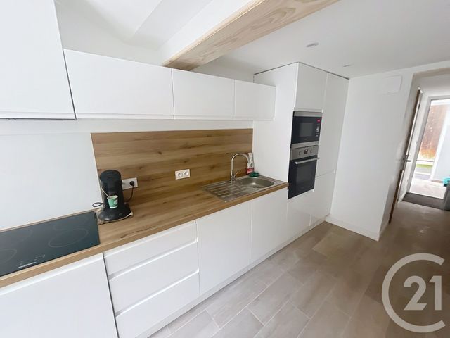 Appartement F3 à louer - 3 pièces - 68.45 m2 - GERZAT - 63 - AUVERGNE - Century 21 Agence Girard