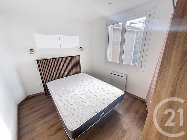 Appartement F2 à louer - 2 pièces - 26.2 m2 - GERZAT - 63 - AUVERGNE - Century 21 Agence Girard