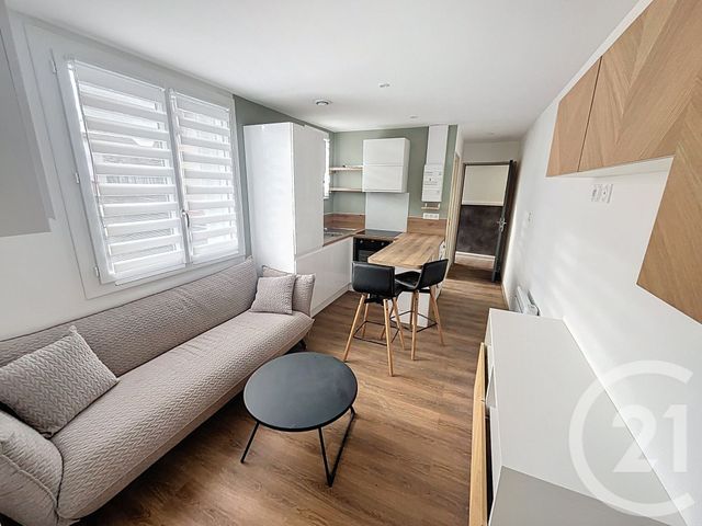 Appartement F2 à louer - 2 pièces - 26.2 m2 - GERZAT - 63 - AUVERGNE - Century 21 Agence Girard