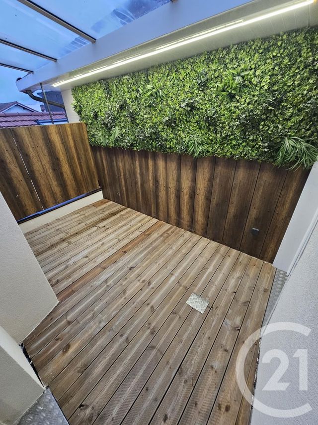 Appartement F2 à louer - 2 pièces - 38.52 m2 - GERZAT - 63 - AUVERGNE - Century 21 Agence Girard