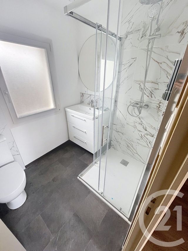 Appartement F2 à louer - 2 pièces - 38.52 m2 - GERZAT - 63 - AUVERGNE - Century 21 Agence Girard