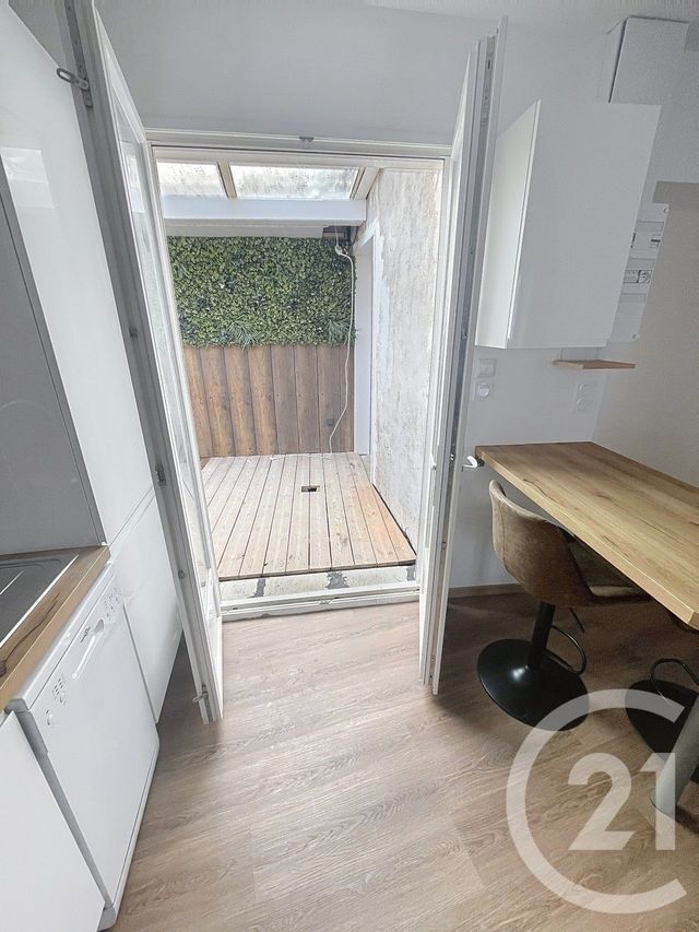 Appartement F2 à louer - 2 pièces - 38.52 m2 - GERZAT - 63 - AUVERGNE - Century 21 Agence Girard