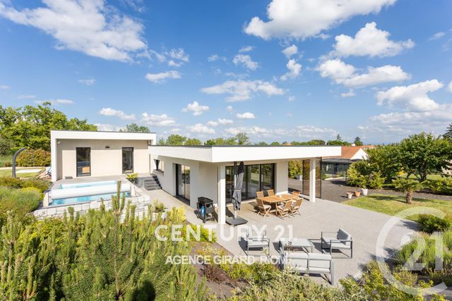 maison à vendre - 5 pièces - 143.93 m2 - RIOM - 63 - AUVERGNE - Century 21 Agence Girard