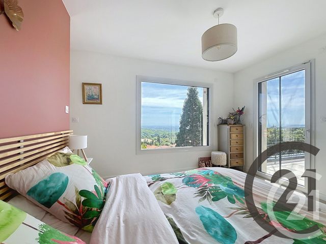 maison à vendre - 5 pièces - 148.0 m2 - CHATEL GUYON - 63 - AUVERGNE - Century 21 Agence Girard