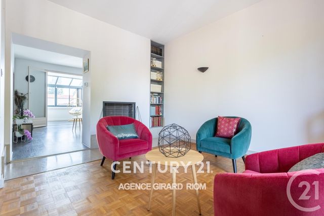 maison à vendre - 8 pièces - 197.0 m2 - RIOM - 63 - AUVERGNE - Century 21 Agence Girard