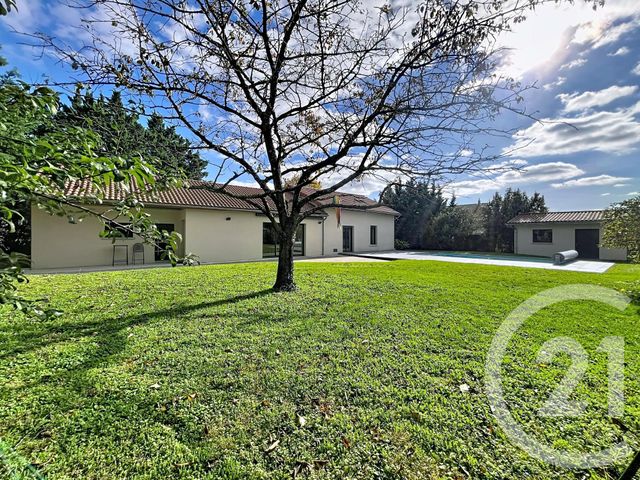 maison à vendre - 6 pièces - 159.4 m2 - MOZAC - 63 - AUVERGNE - Century 21 Agence Girard