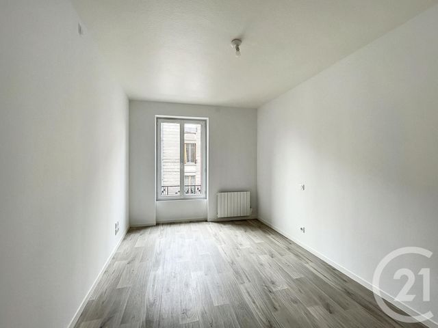 Appartement F2 à louer - 2 pièces - 38.58 m2 - CLERMONT FERRAND - 63 - AUVERGNE - Century 21 Agence Girard