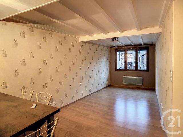 Afficher la photo en grand maison à louer - 2 pièces - 69.12 m2 - RIOM - 63 - AUVERGNE - Century 21 Agence Girard