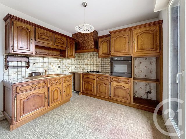 Afficher la photo en grand Appartement F2 à louer - 2 pièces - 46.27 m2 - RIOM - 63 - AUVERGNE - Century 21 Agence Girard