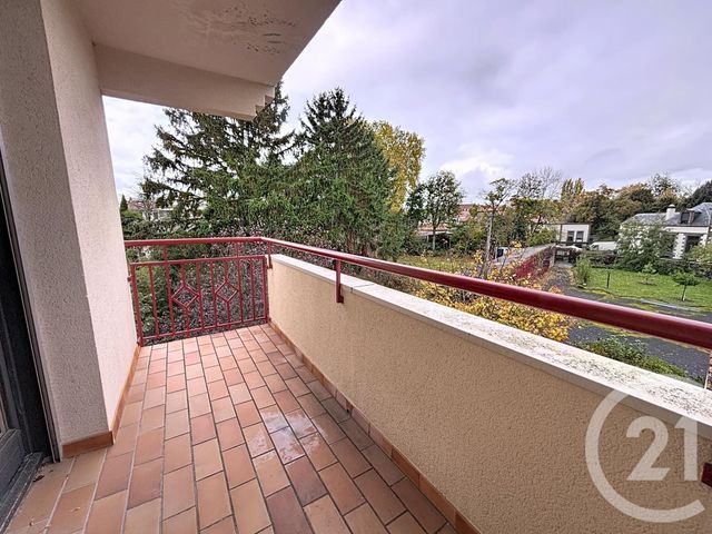Afficher la photo en grand Appartement F2 à louer - 2 pièces - 46.27 m2 - RIOM - 63 - AUVERGNE - Century 21 Agence Girard