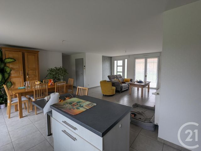 maison à louer - 5 pièces - 106.98 m2 - COMBRONDE - 63 - AUVERGNE - Century 21 Agence Girard