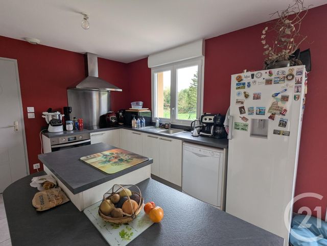 maison à louer - 5 pièces - 106.98 m2 - COMBRONDE - 63 - AUVERGNE - Century 21 Agence Girard