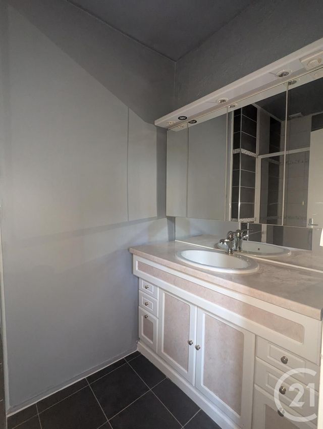 Afficher la photo en grand maison à louer - 3 pièces - 80.43 m2 - RIOM - 63 - AUVERGNE - Century 21 Agence Girard