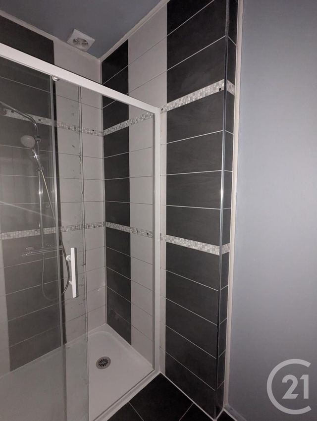 Afficher la photo en grand maison à louer - 3 pièces - 80.43 m2 - RIOM - 63 - AUVERGNE - Century 21 Agence Girard