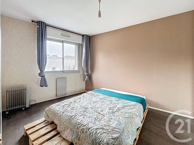 Appartement F2 à vendre - 3 pièces - 54.88 m2 - CHATEL GUYON - 63 - AUVERGNE - Century 21 Agence Girard