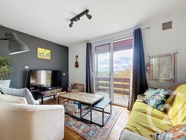 maison à vendre - 6 pièces - 139.8 m2 - ST BONNET PRES RIOM - 63 - AUVERGNE - Century 21 Agence Girard