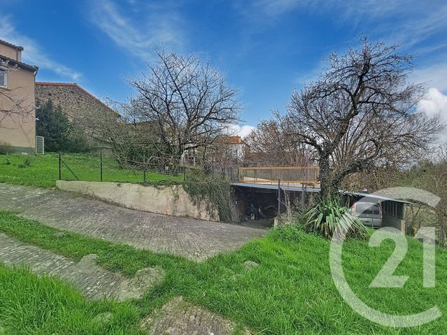 maison à vendre - 6 pièces - 139.8 m2 - ST BONNET PRES RIOM - 63 - AUVERGNE - Century 21 Agence Girard