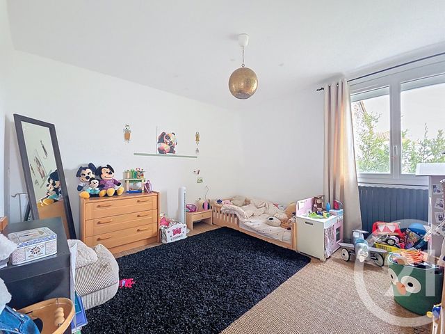 maison à vendre - 6 pièces - 139.8 m2 - ST BONNET PRES RIOM - 63 - AUVERGNE - Century 21 Agence Girard