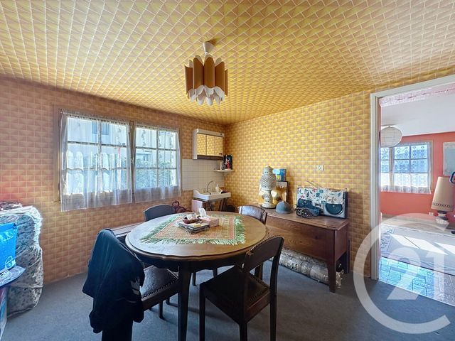 maison à vendre - 7 pièces - 169.0 m2 - RIOM - 63 - AUVERGNE - Century 21 Agence Girard