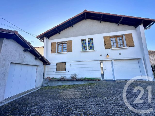 maison à vendre - 7 pièces - 169.0 m2 - RIOM - 63 - AUVERGNE - Century 21 Agence Girard