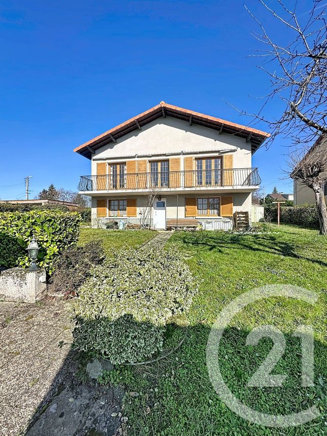 maison à vendre - 7 pièces - 169.0 m2 - RIOM - 63 - AUVERGNE - Century 21 Agence Girard