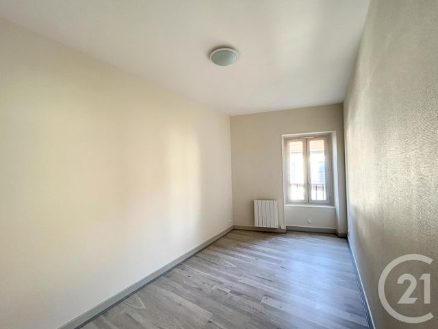 maison à louer - 2 pièces - 54.74 m2 - VOLVIC - 63 - AUVERGNE - Century 21 Agence Girard