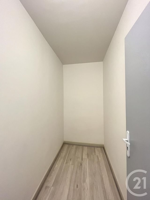 maison à louer - 2 pièces - 54.74 m2 - VOLVIC - 63 - AUVERGNE - Century 21 Agence Girard