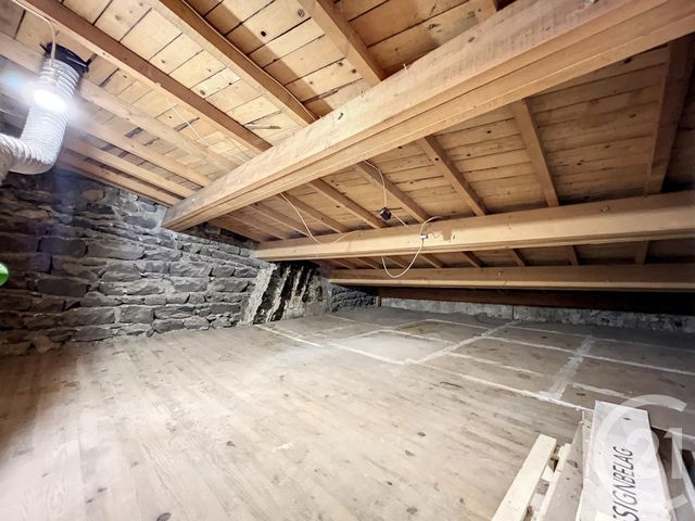 maison à louer - 2 pièces - 54.74 m2 - VOLVIC - 63 - AUVERGNE - Century 21 Agence Girard