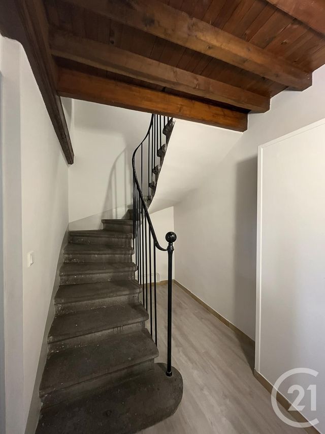 maison à louer - 2 pièces - 54.74 m2 - VOLVIC - 63 - AUVERGNE - Century 21 Agence Girard