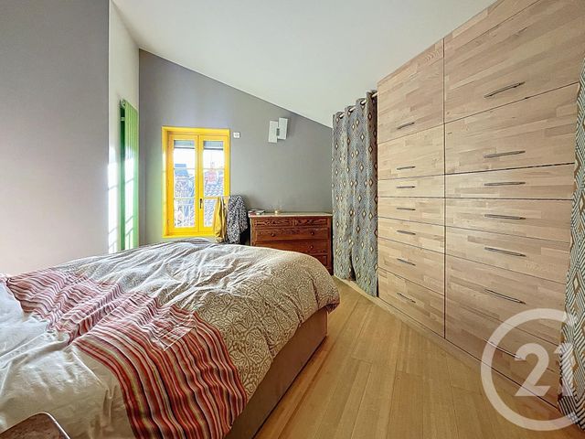 maison à vendre - 6 pièces - 217.4 m2 - RIOM - 63 - AUVERGNE - Century 21 Agence Girard