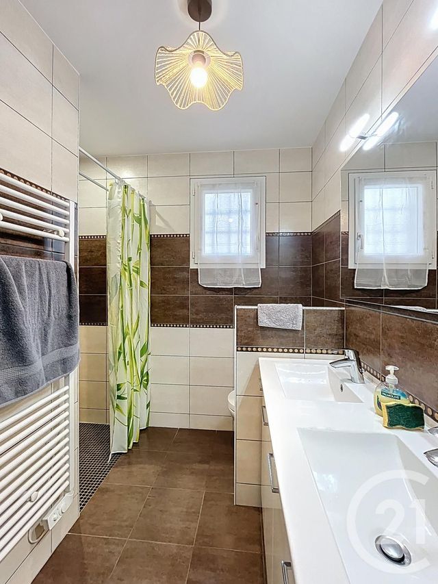 Afficher la photo en grand maison à vendre - 3 pièces - 67.3 m2 - ENNEZAT - 63 - AUVERGNE - Century 21 Agence Girard
