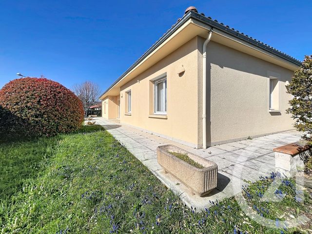 maison à vendre - 6 pièces - 219.0 m2 - MOZAC - 63 - AUVERGNE - Century 21 Agence Girard