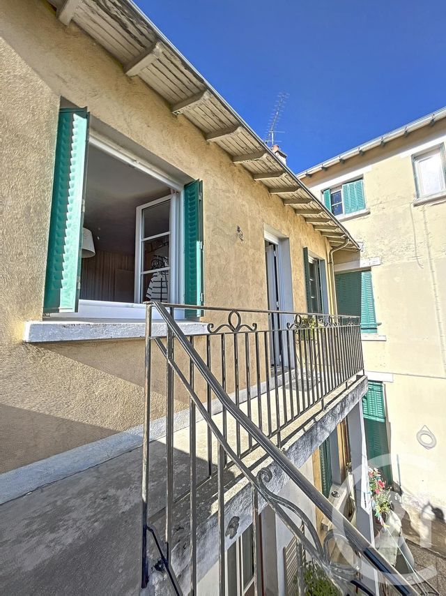 Appartement F3 à louer - 3 pièces - 61.3 m2 - CHATELGUYON - 63 - AUVERGNE - Century 21 Agence Girard
