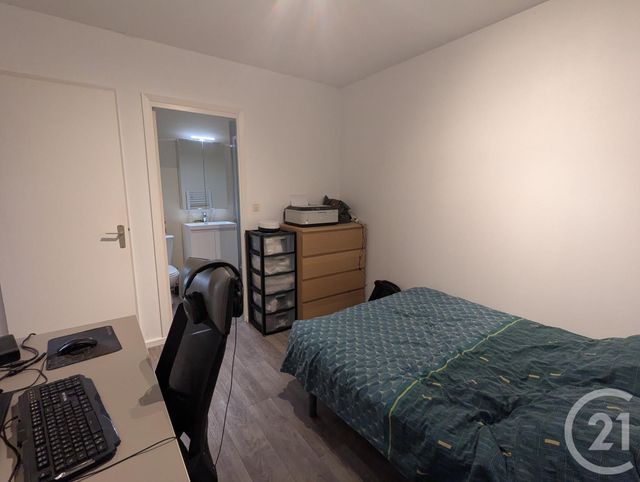 Appartement F2 à louer - 2 pièces - 27.3 m2 - RIOM - 63 - AUVERGNE - Century 21 Agence Girard