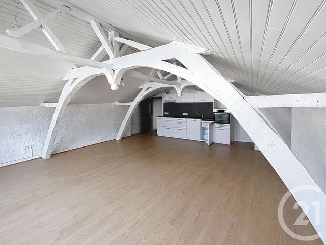 Appartement F4 à louer - 2 pièces - 47.24 m2 - RIOM - 63 - AUVERGNE - Century 21 Agence Girard