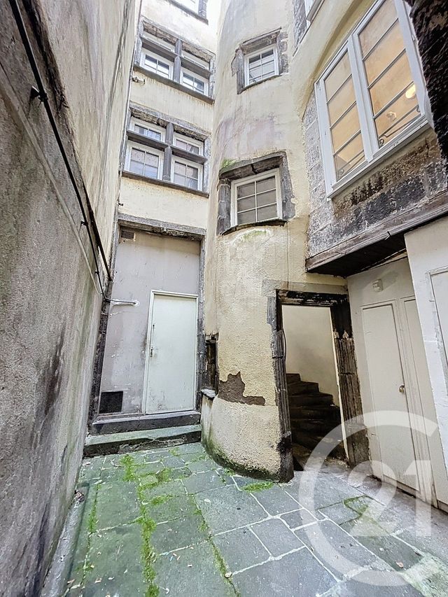 Appartement Studio à vendre - 1 pièce - 20.66 m2 - RIOM - 63 - AUVERGNE - Century 21 Agence Girard