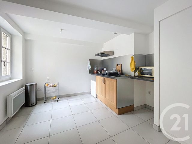 Appartement Studio à vendre - 1 pièce - 20.66 m2 - RIOM - 63 - AUVERGNE - Century 21 Agence Girard